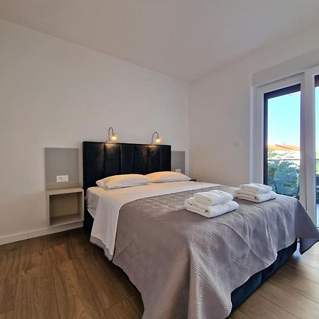 Apartments Okit Vodice Exterior foto