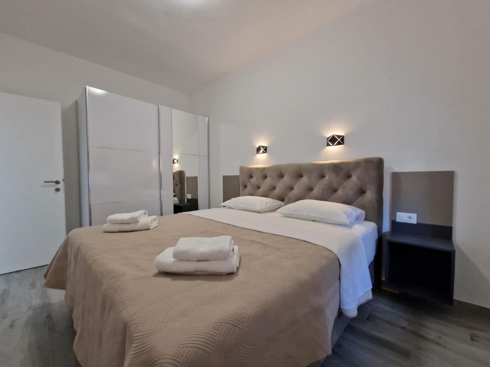 Apartments Okit Vodice Habitación foto